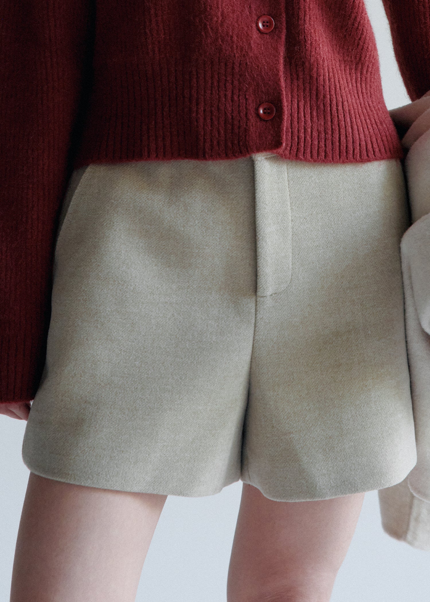 Babaton shorts Beige