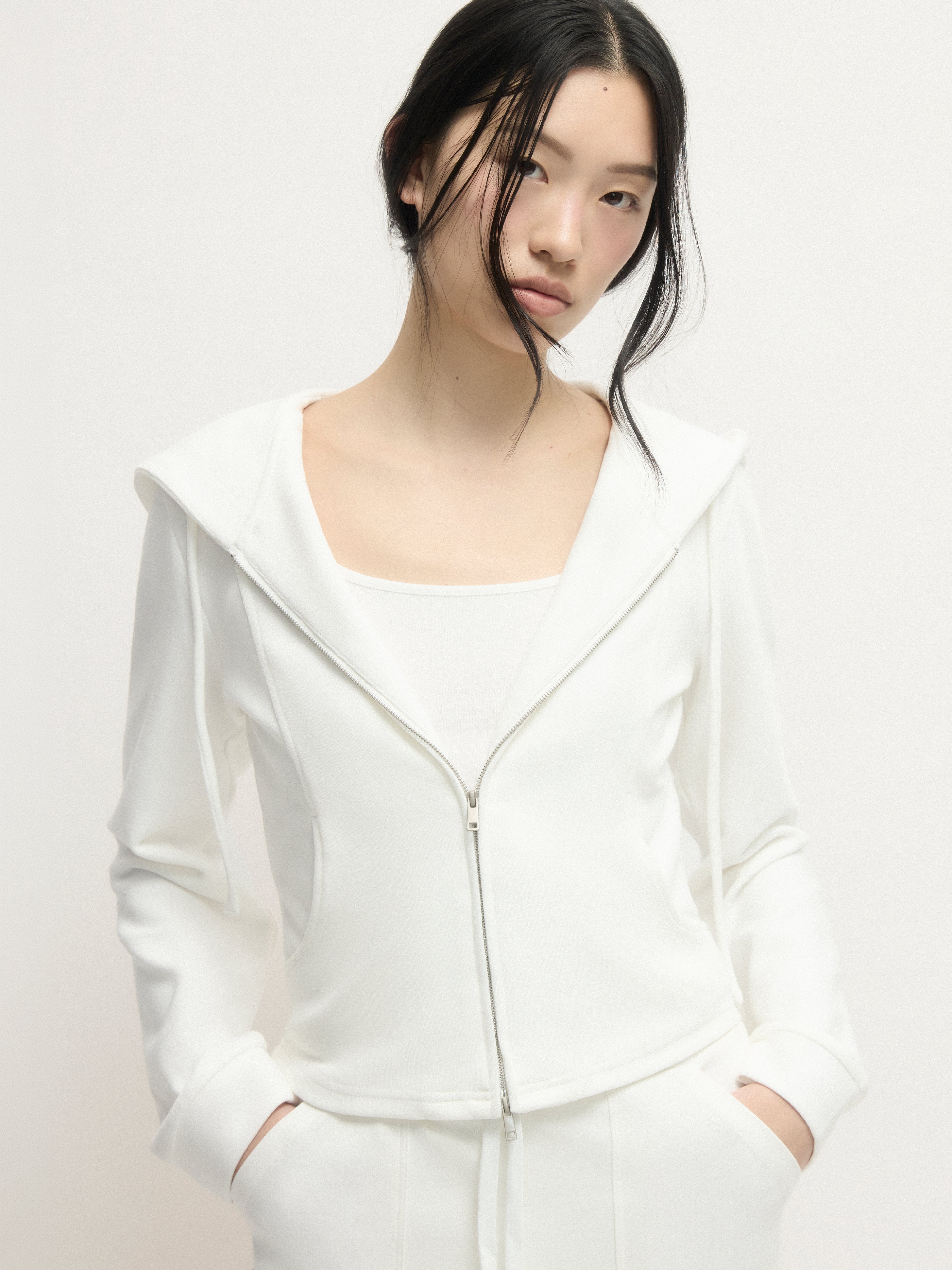เสื้อฮู้ด Coline 
